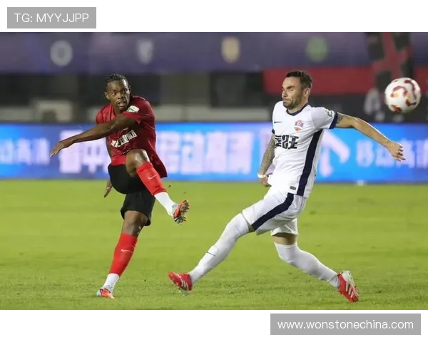 亚泰外援罗西奇加盟希腊拉里萨